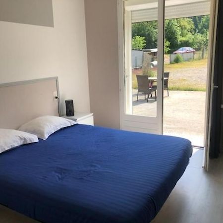 Hotel Bon Accueil Oyonnax Buitenkant foto